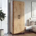 Hochschrank mit Wandmontage und Holzoptik