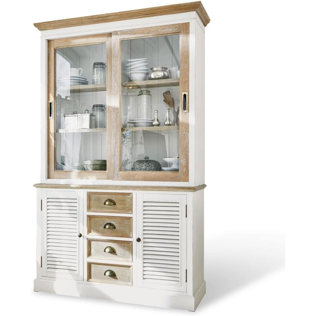 Das Sideboard nimmt mit 201 x 126 x 41 cm Gestalt an