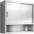 Schiebetueren praegen den Wandschrank aus Metall