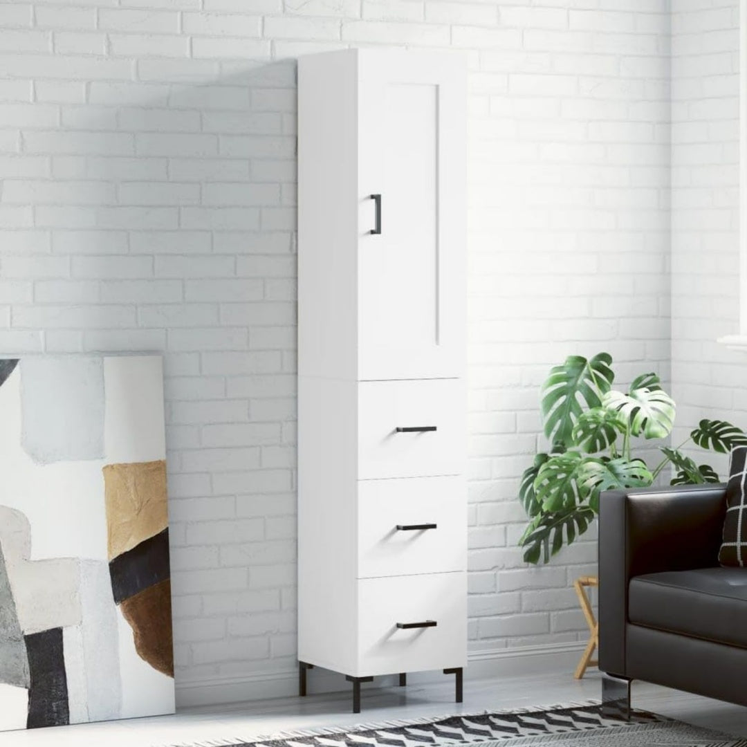 Hochschrank aus Holzwerkstoff und Metall mit geschlossenem Stauraum